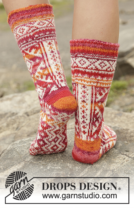 campus Baffle In de genade van Gebreide sokken met Noors patroon - Ouderwets Breien